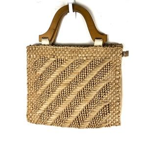 vintage straw tote bag Wood Handle Top Zip Woven Basket Shopper.